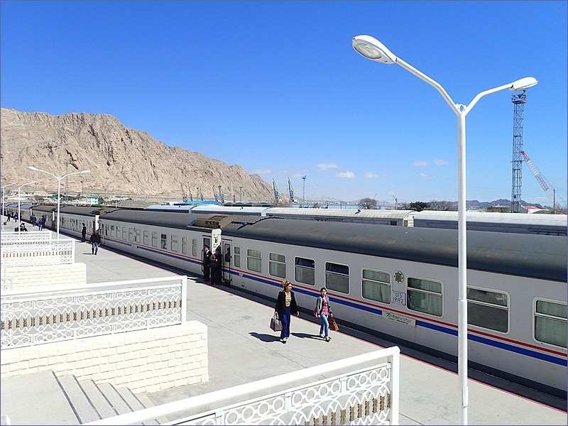 Train travel in Turkmenistan