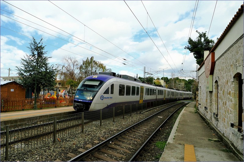 Train travel in Greece