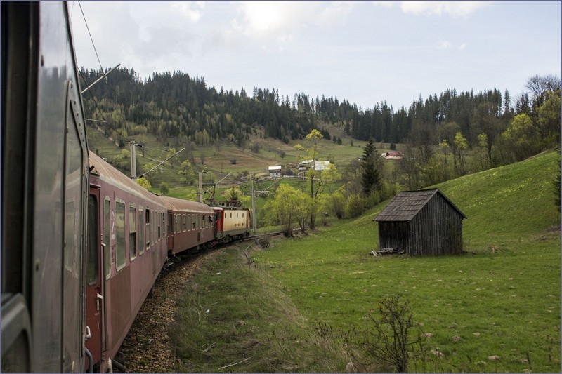 Romania train