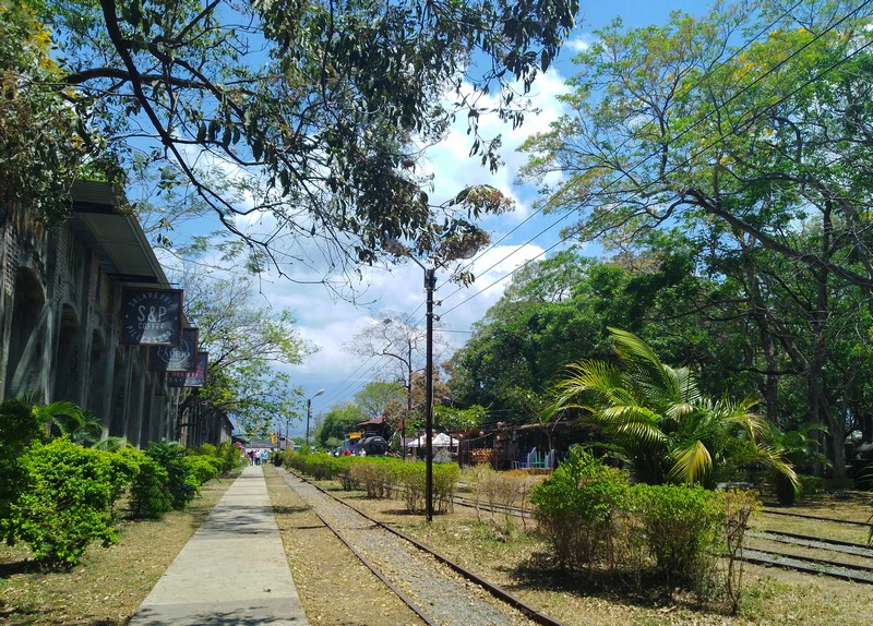 Train travel in El Salvador