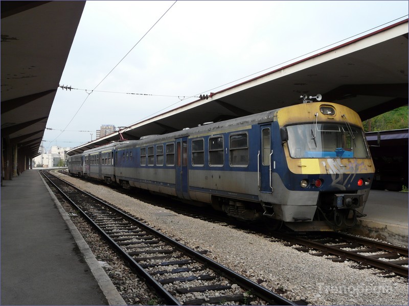 Bosnia train