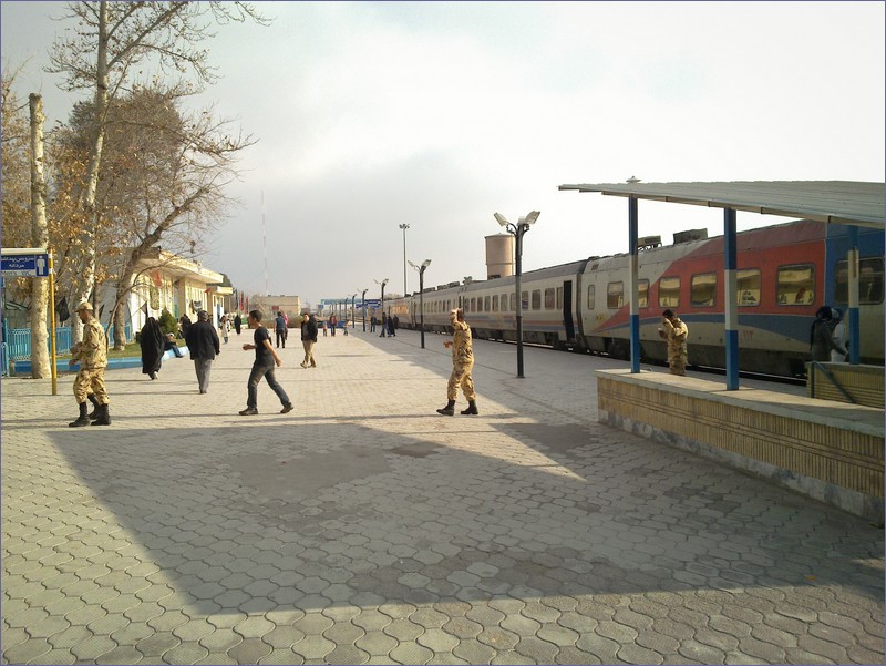 Mashhad train