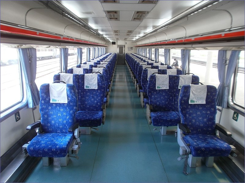 Mugunghwa train