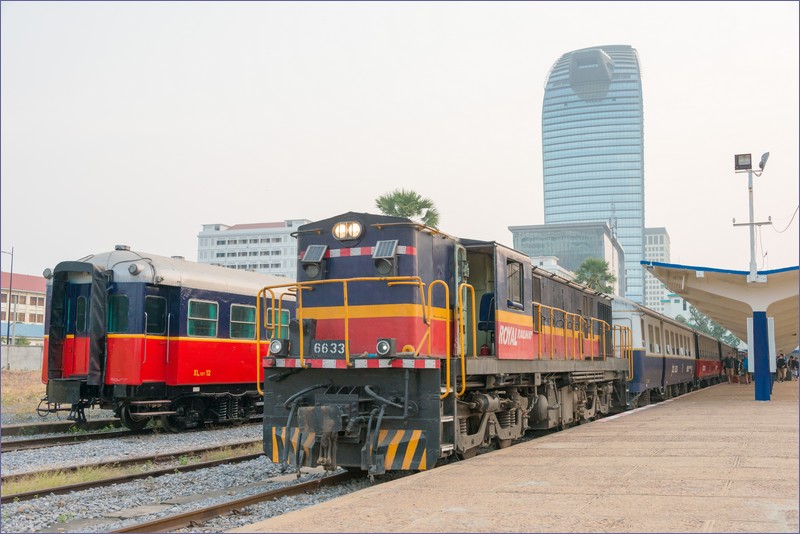 Phnom Penh train