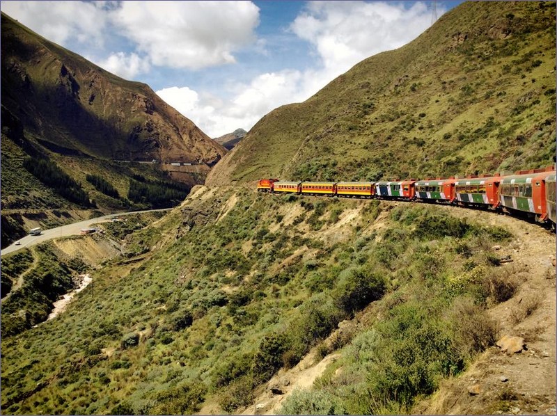 Lima train