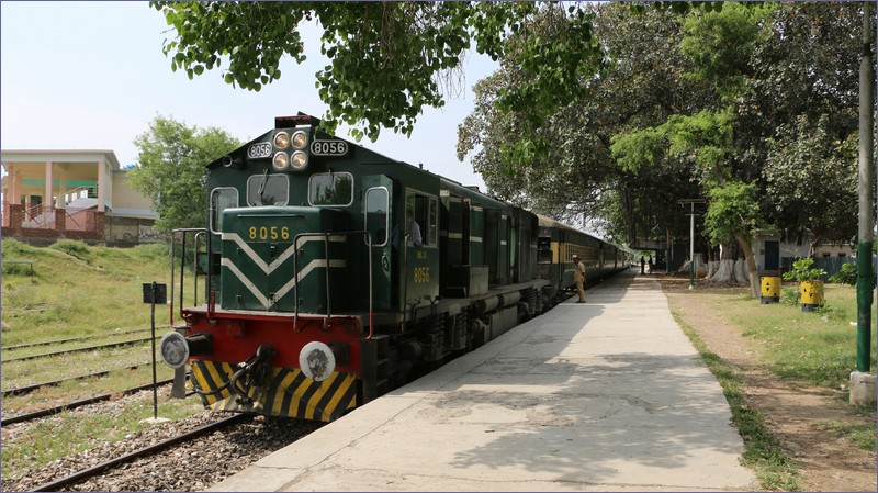 Train travel in Pakistan