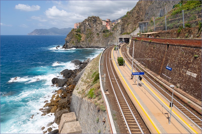 Scenic railway lines in Italy