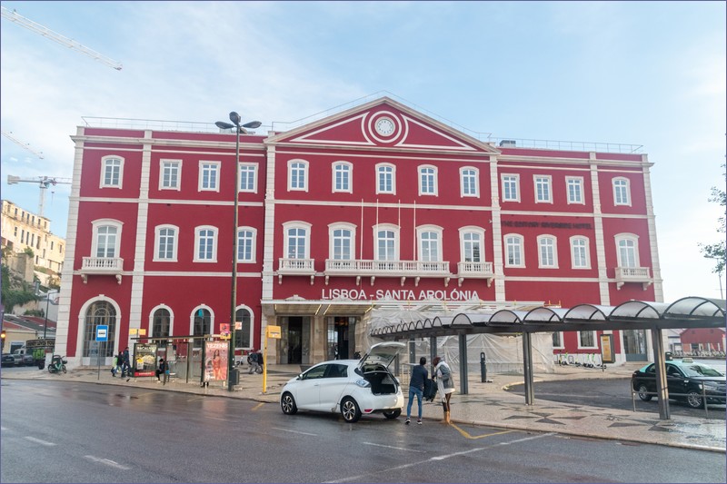 Lisboa Santa Apolonia train station