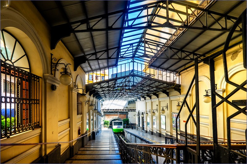 Funicular railways in Naples