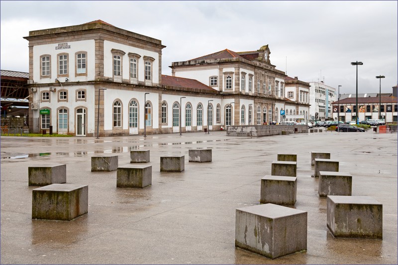 Porto Campanha train station