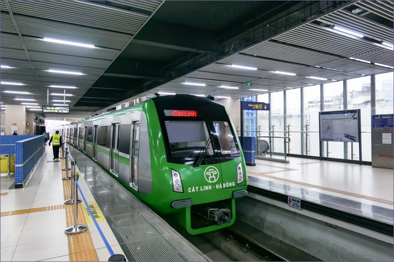 Hanoi train