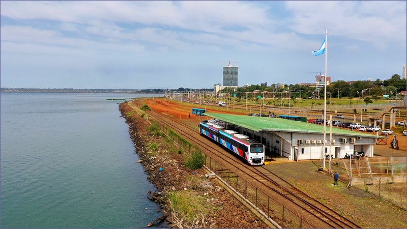 Train from Argentina to Paraguay