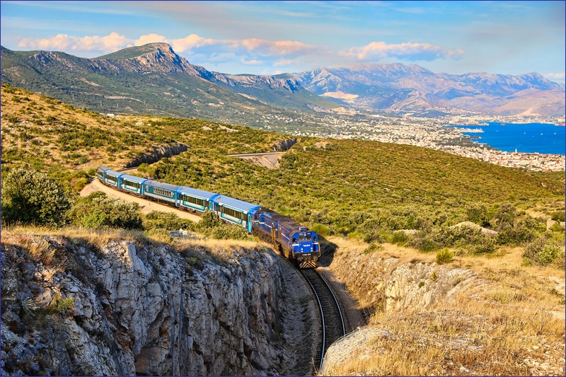 Train from Budapest to Split