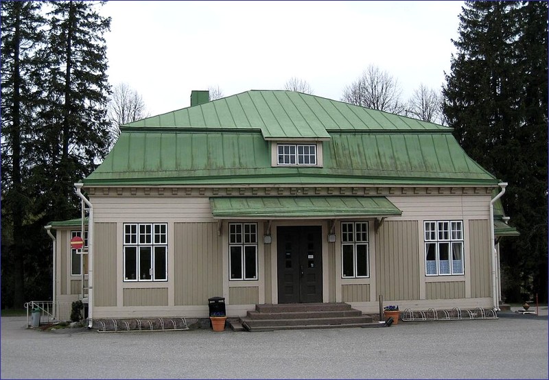 Malmi station