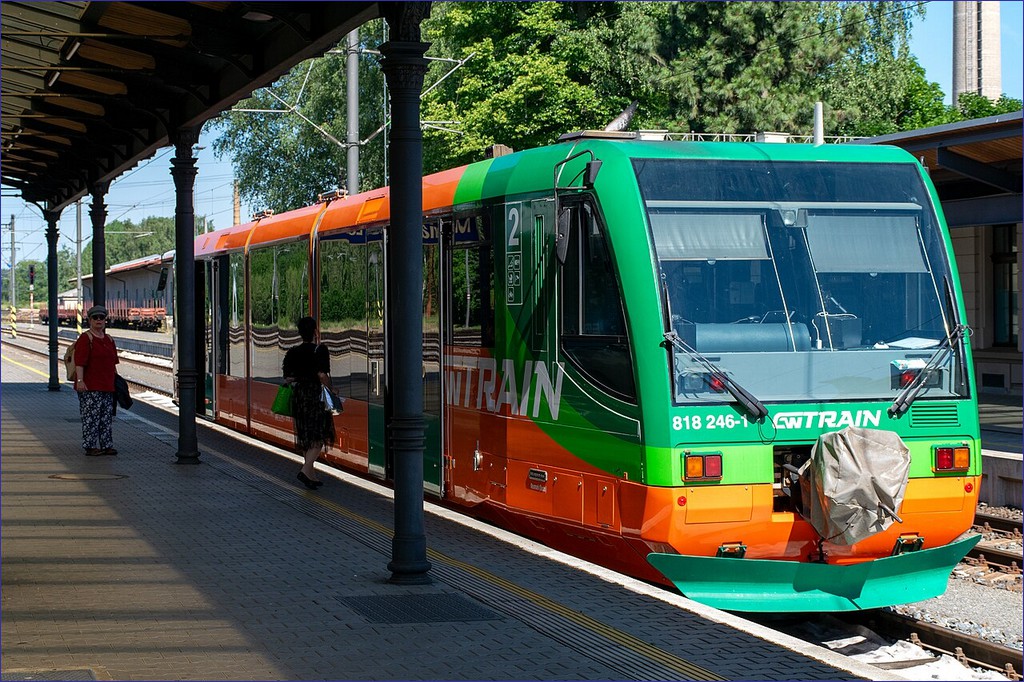 Train from Karlovy Vary to Mariánské Lázně